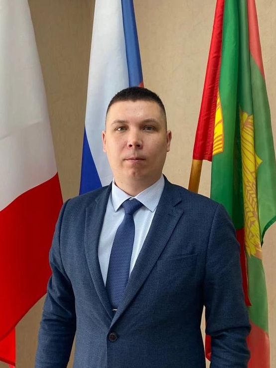 Мишенев Дмитрий Николаевич.